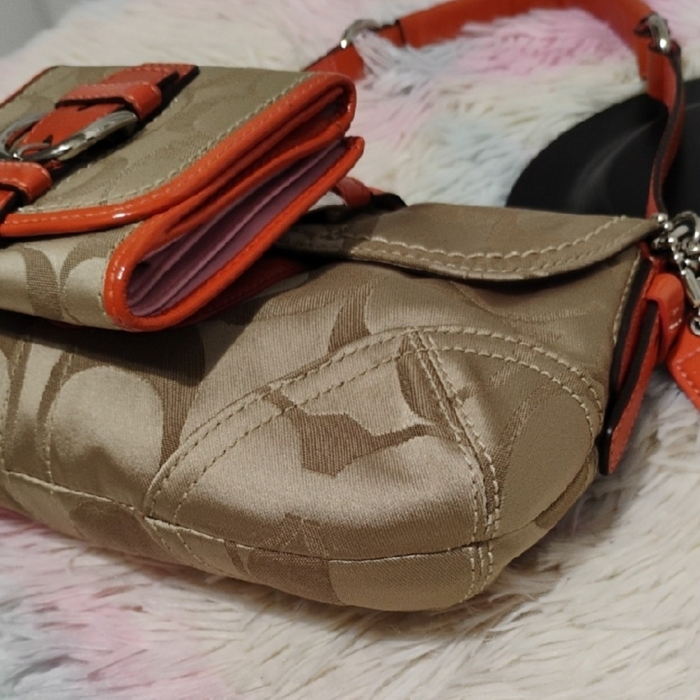 SALE! Auth Coach Vintage Tan/Orange Shoulder Bag & Matching Wallet Set - Picture 7 of 13